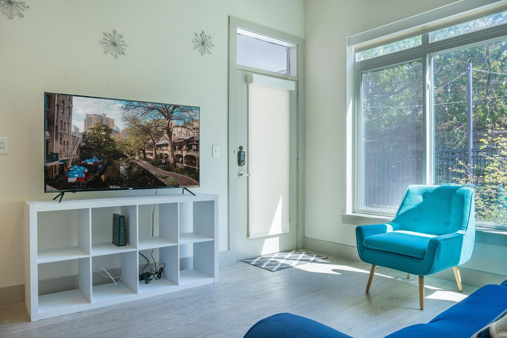 Beautiful Riverwalk Apt With Full Amenities, King Bed & Free Parking San Antonio Ngoại thất bức ảnh