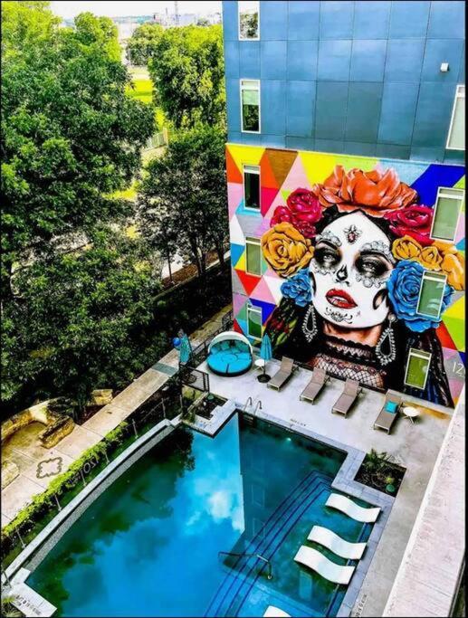Beautiful Riverwalk Apt With Full Amenities, King Bed & Free Parking San Antonio Ngoại thất bức ảnh